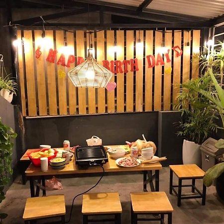 The Autumn Homestel Hanoi Bagian luar foto