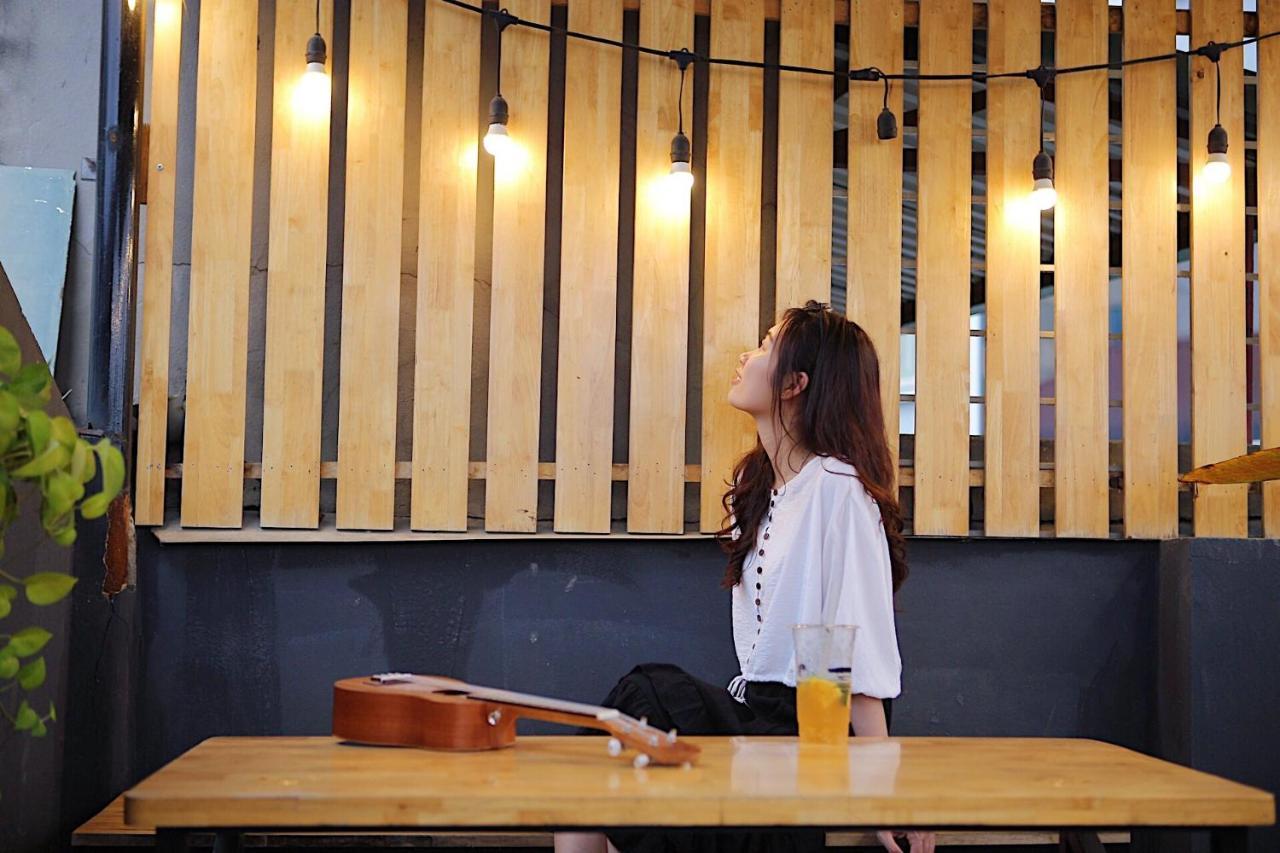 The Autumn Homestel Hanoi Bagian luar foto